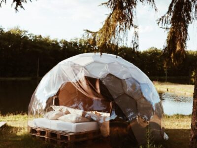 Bubble tent